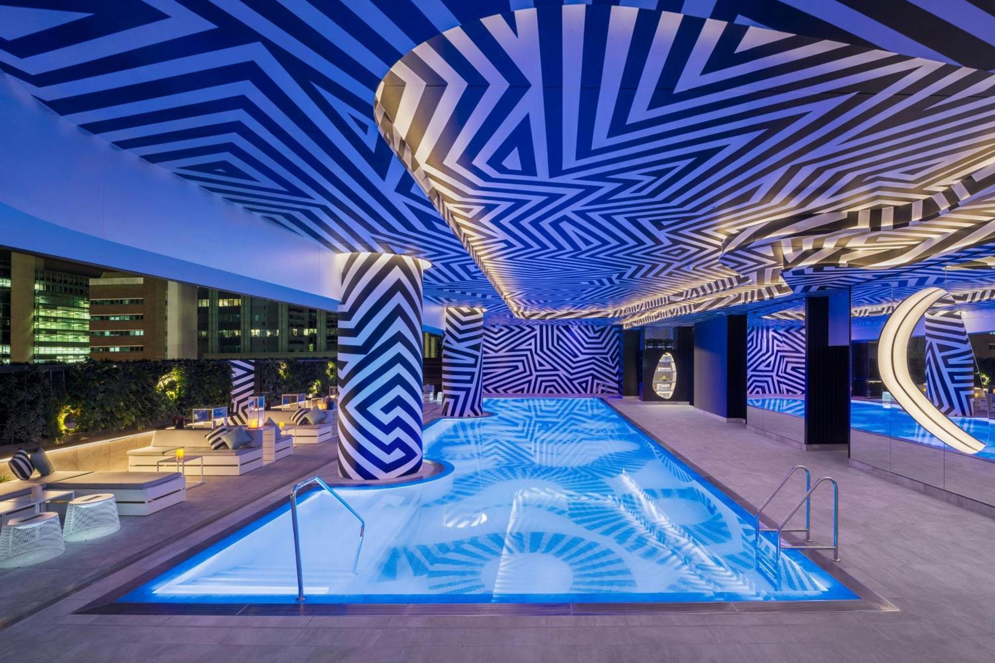 Hotel W 5*